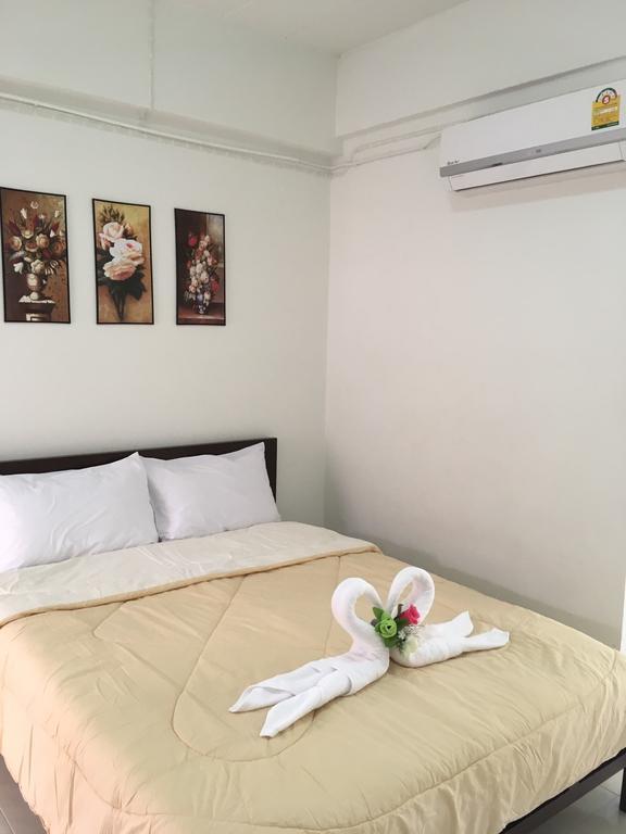 Rueangrat Hotel Ranong Exterior foto