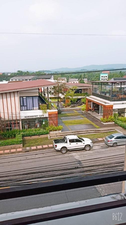 Rueangrat Hotel Ranong Exterior foto